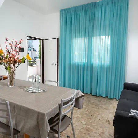 Magnani - Second Floor *